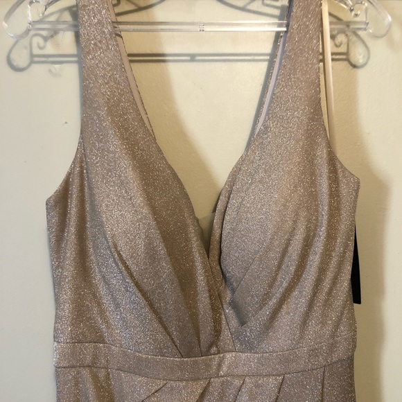 Brand New Dress - Picture 3 of 4